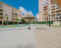 Resale - Apartamento - Torrevieja - Playa de los Locos