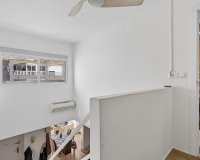 Resale - Apartamento - Torrevieja - Playa de los Locos