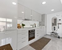 Resale - Apartamento - Torrevieja - Playa de los Locos