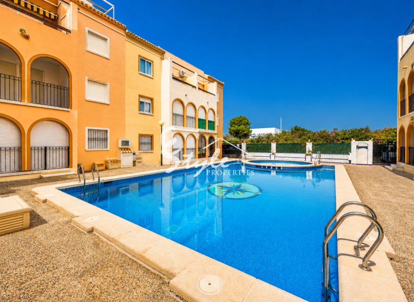 Resale - Apartamento - Torrevieja - Playa De Los Náufragos