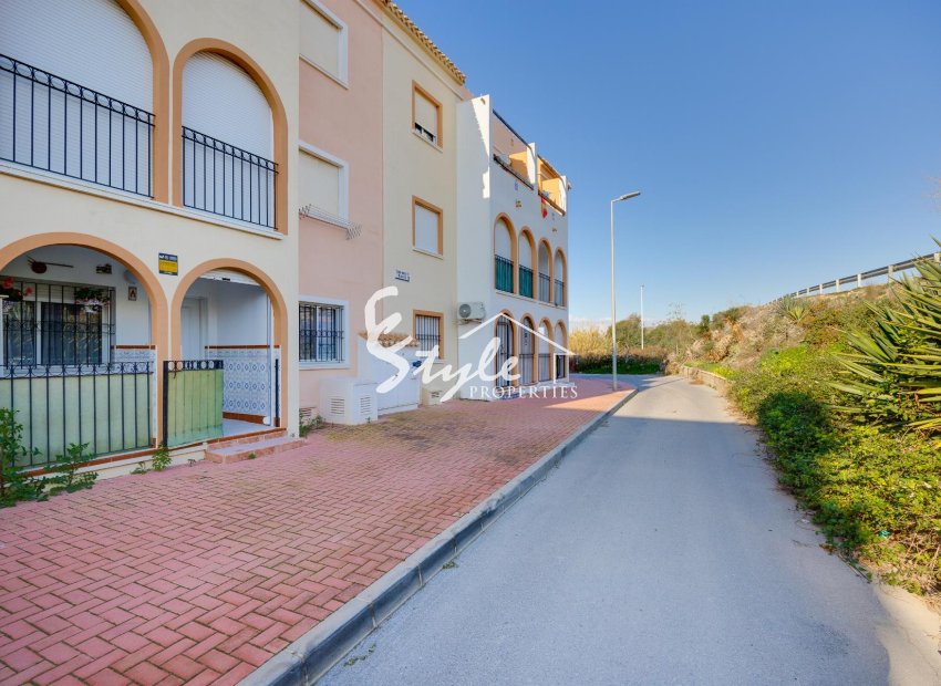Resale - Apartamento - Torrevieja - Playa De Los Náufragos