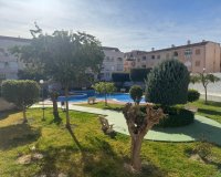 Resale - Apartamento - Torrevieja - Playa del Acequión