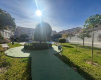 Resale - Apartamento - Torrevieja - Playa del Acequión