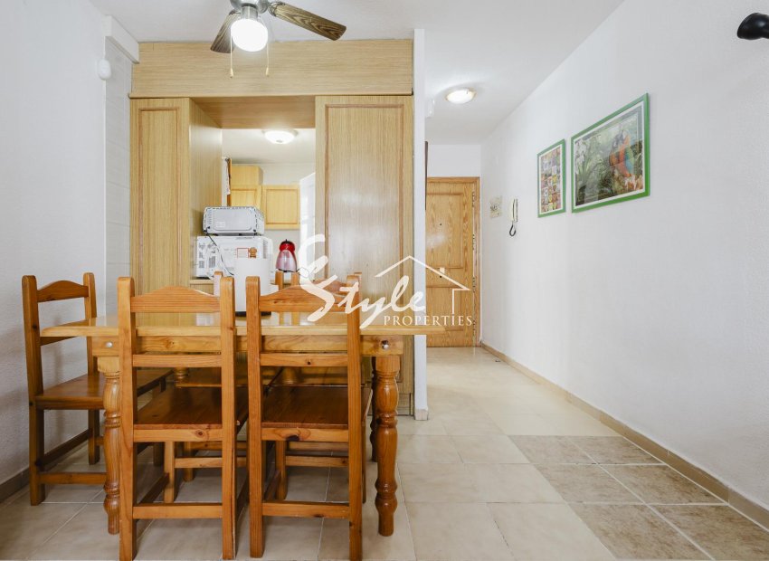 Resale - Apartamento - Torrevieja - Playa del Acequión