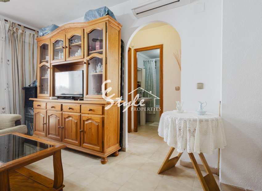 Resale - Apartamento - Torrevieja - Playa del Acequión