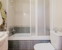 Resale - Apartamento - Torrevieja - Playa del Acequión