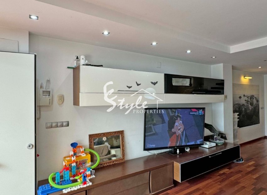 Resale - Apartamento - Torrevieja - Playa del Cura