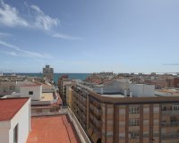 Resale - Apartamento - Torrevieja - Playa del Cura