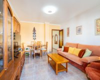 Resale - Apartamento - Torrevieja - Playa del Cura