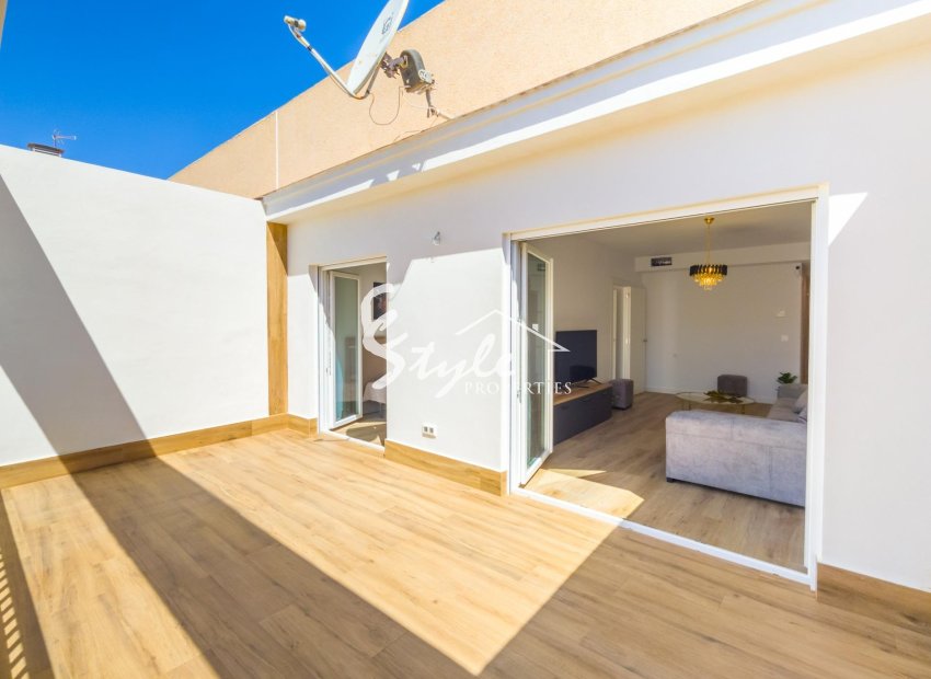 Resale - Apartamento - Torrevieja - Playa del Cura