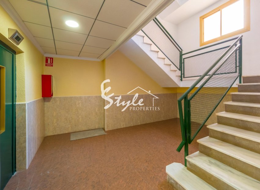Resale - Apartamento - Torrevieja - Playa del Cura