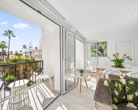 Resale - Apartamento - Torrevieja - Puerto