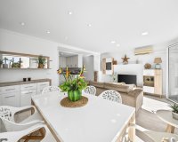 Resale - Apartamento - Torrevieja - Puerto