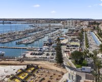 Resale - Apartamento - Torrevieja - Puerto