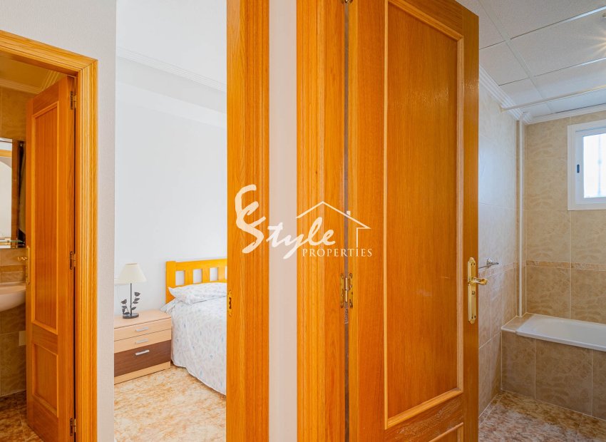 Resale - Apartamento - Torrevieja - Punta Prima