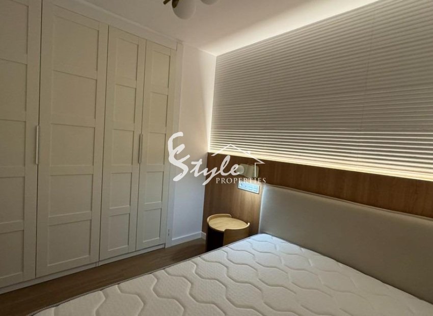 Resale - Apartamento - Torrevieja - Punta Prima