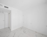 Resale - Apartamento - Torrevieja - Punta Prima