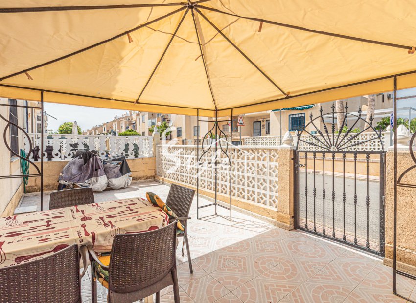 Resale - Apartamento - Torrevieja - San Luis