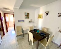 Resale - Apartamento - Torrevieja