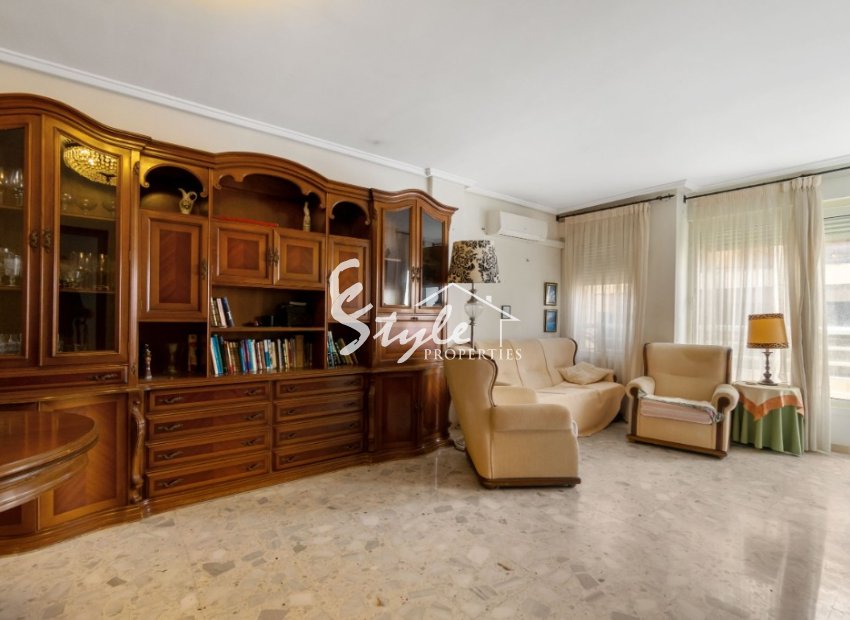 Resale - Apartamento - Torrevieja