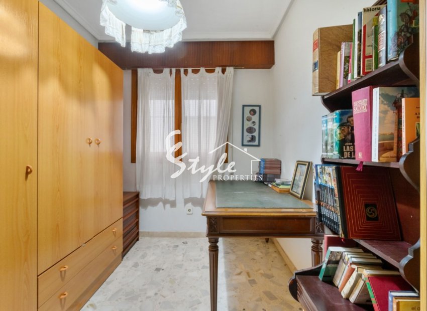 Resale - Apartamento - Torrevieja