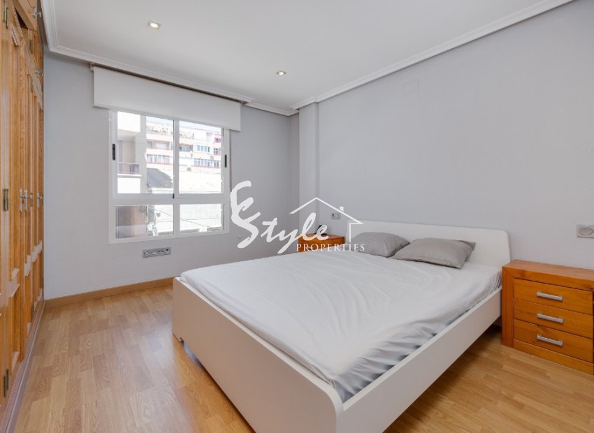 Resale - Apartamento - Torrevieja