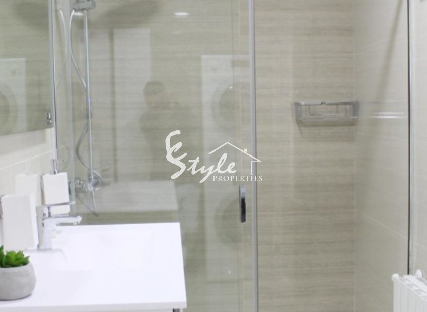 Resale - Apartamento - Torrevieja