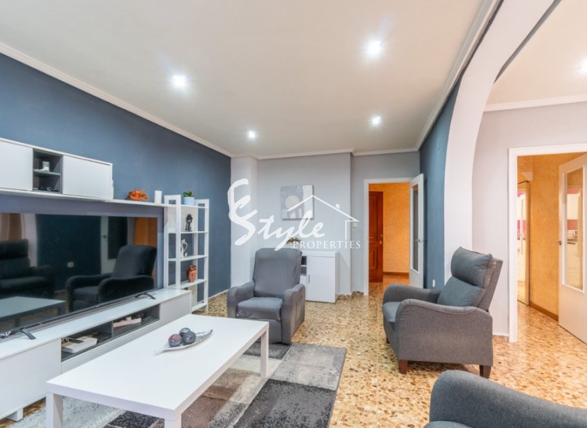 Resale - Apartamento - Torrevieja