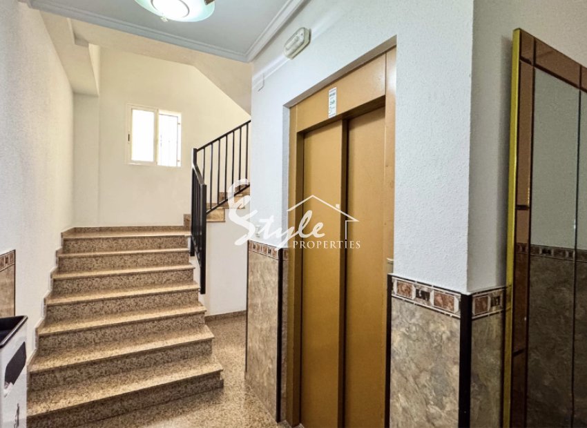 Resale - Apartamento - Torrevieja