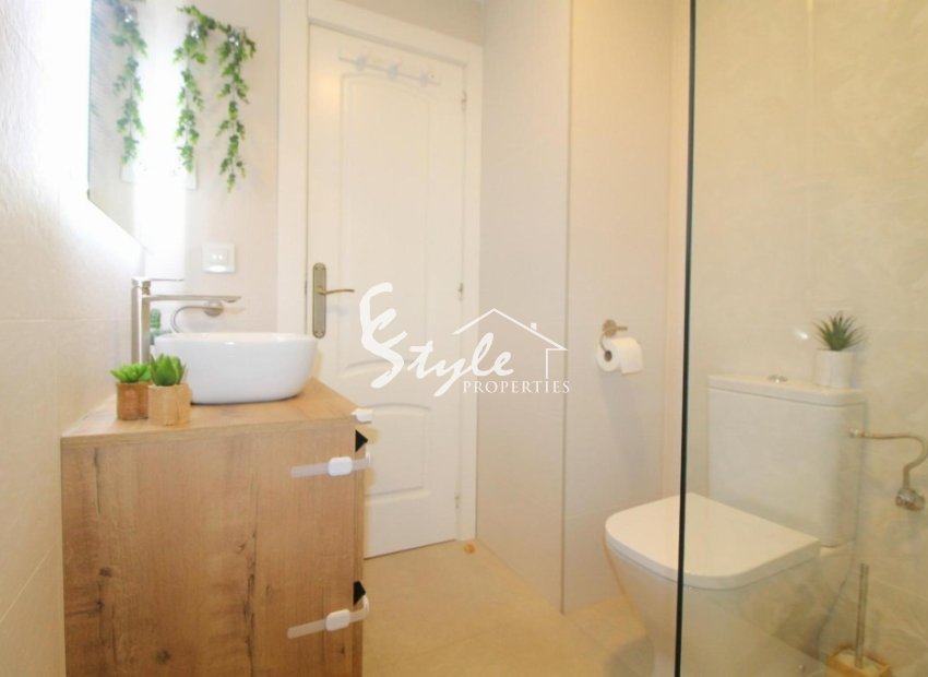 Resale - Apartamento - Torrevieja