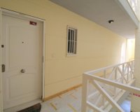 Resale - Apartamento - Torrevieja