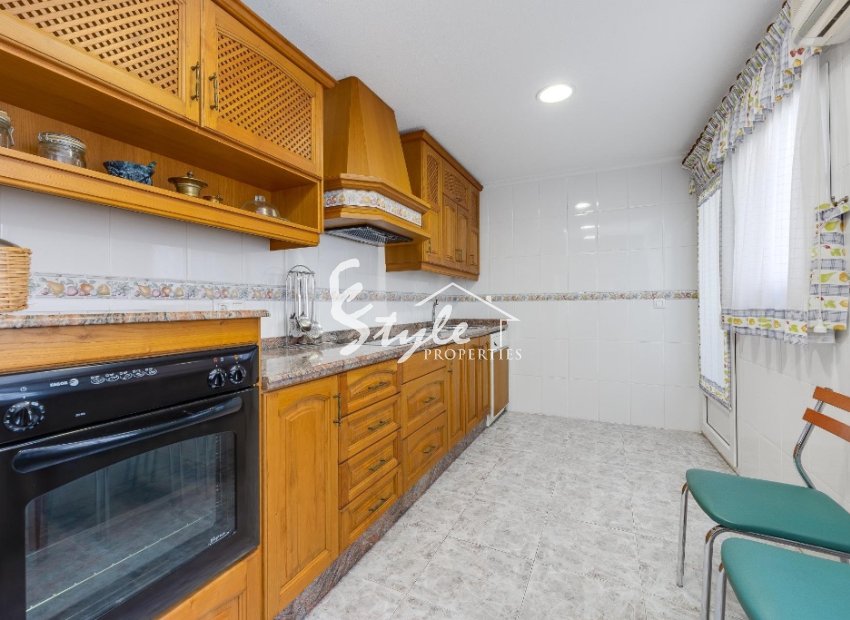 Resale - Apartamento - Torrevieja