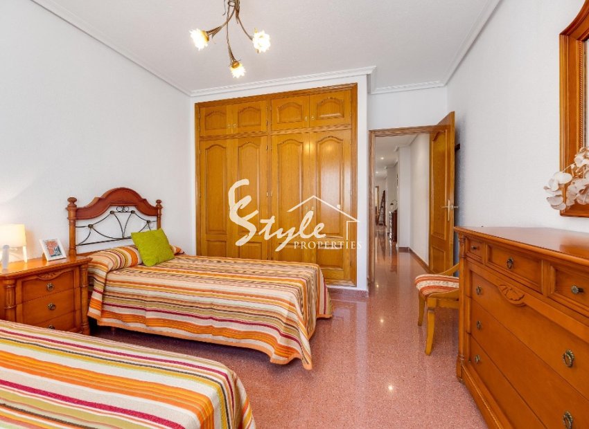 Resale - Apartamento - Torrevieja