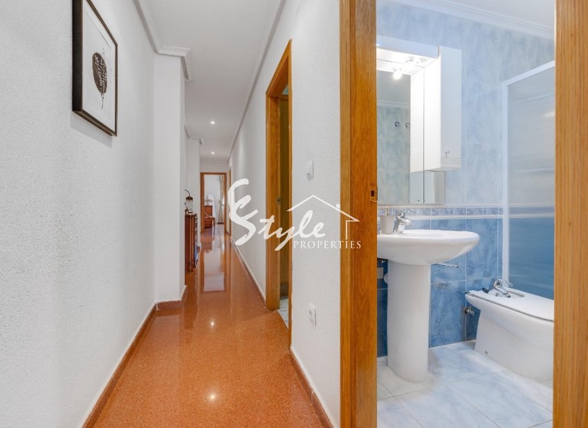 Resale - Apartamento - Torrevieja