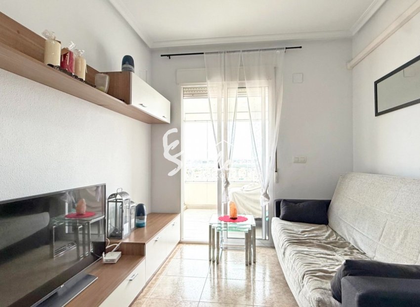 Resale - Apartamento - Torrevieja