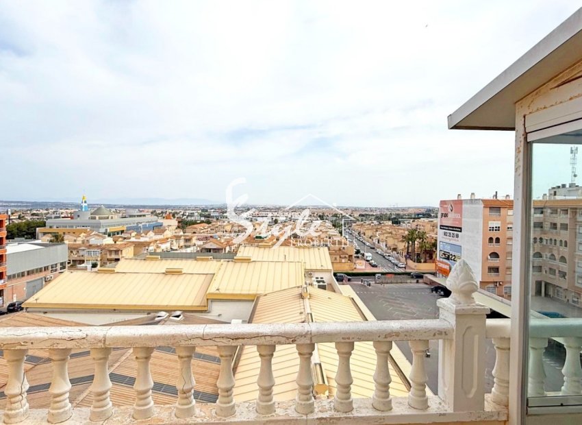 Resale - Apartamento - Torrevieja