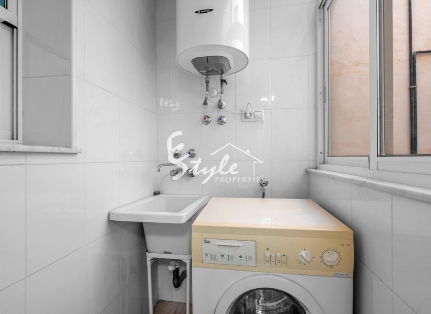 Resale - Apartamento - Torrevieja