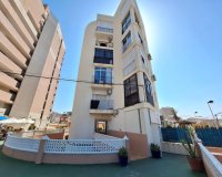 Resale - Apartamento - Torrevieja