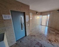 Resale - Apartamento - Torrevieja