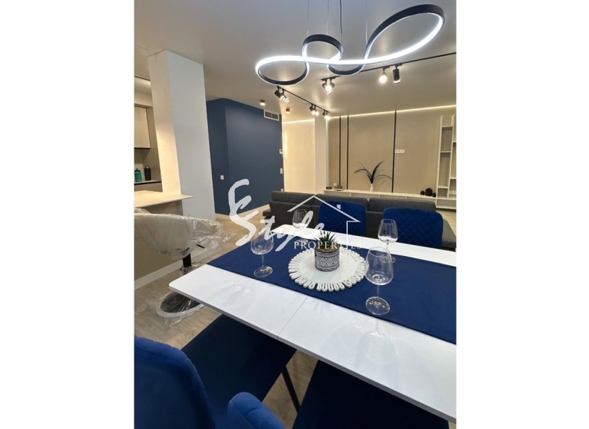 Resale - Apartamento - Torrevieja