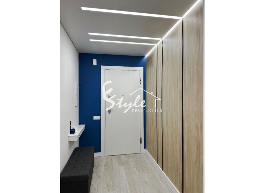 Resale - Apartamento - Torrevieja