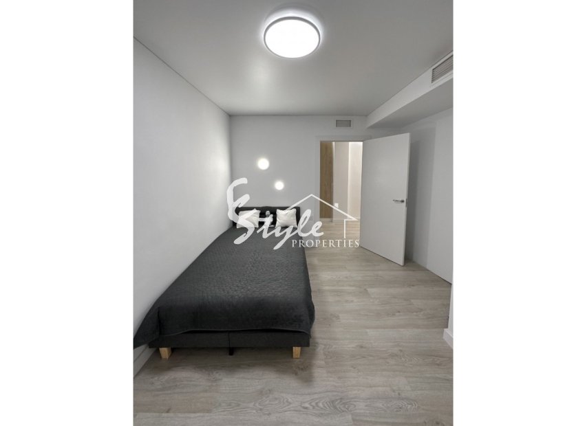 Resale - Apartamento - Torrevieja