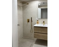 Resale - Apartamento - Torrevieja