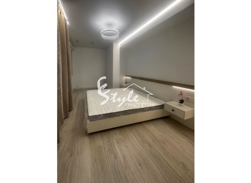 Resale - Apartamento - Torrevieja