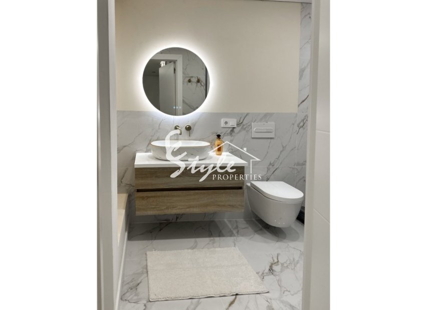 Resale - Apartamento - Torrevieja