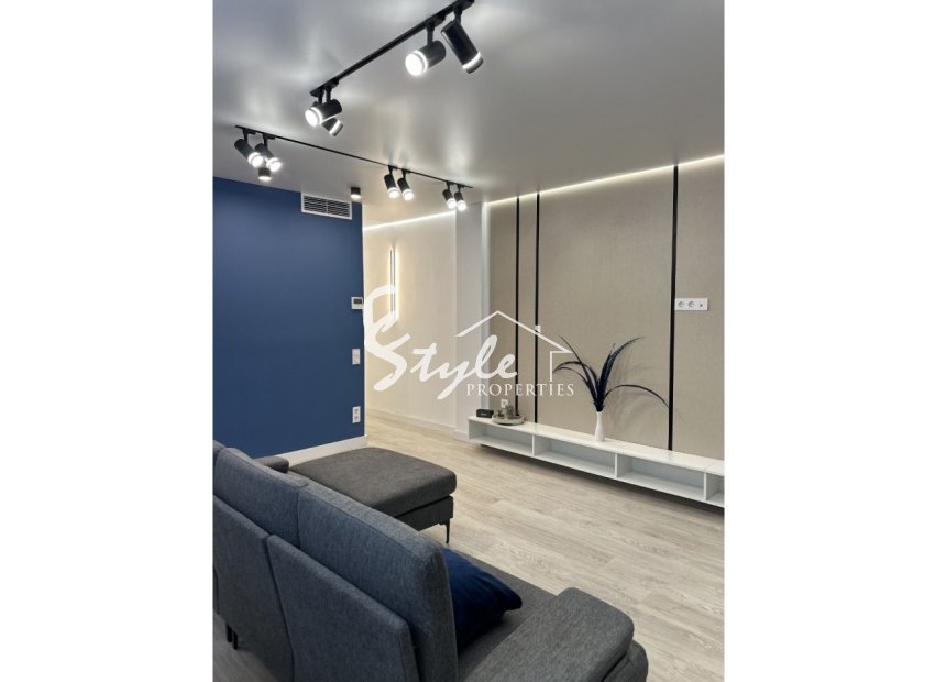 Resale - Apartamento - Torrevieja