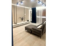 Resale - Apartamento - Torrevieja