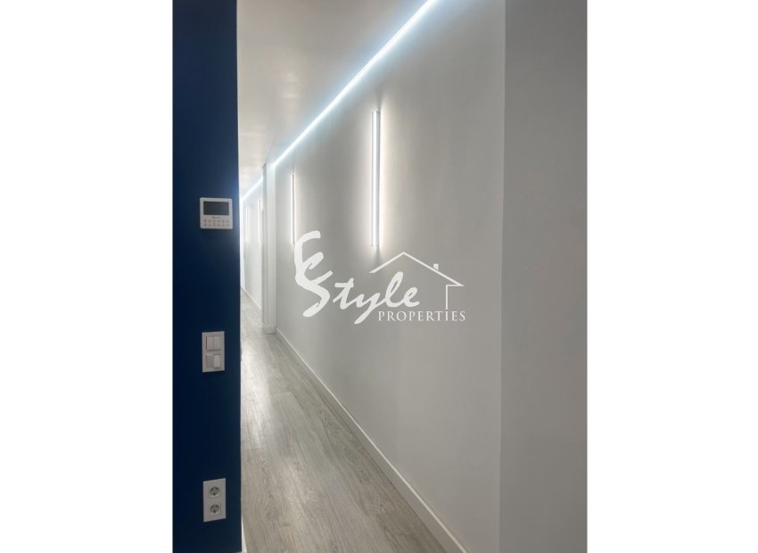 Resale - Apartamento - Torrevieja