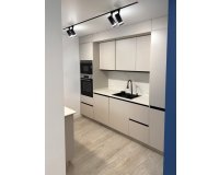 Resale - Apartamento - Torrevieja