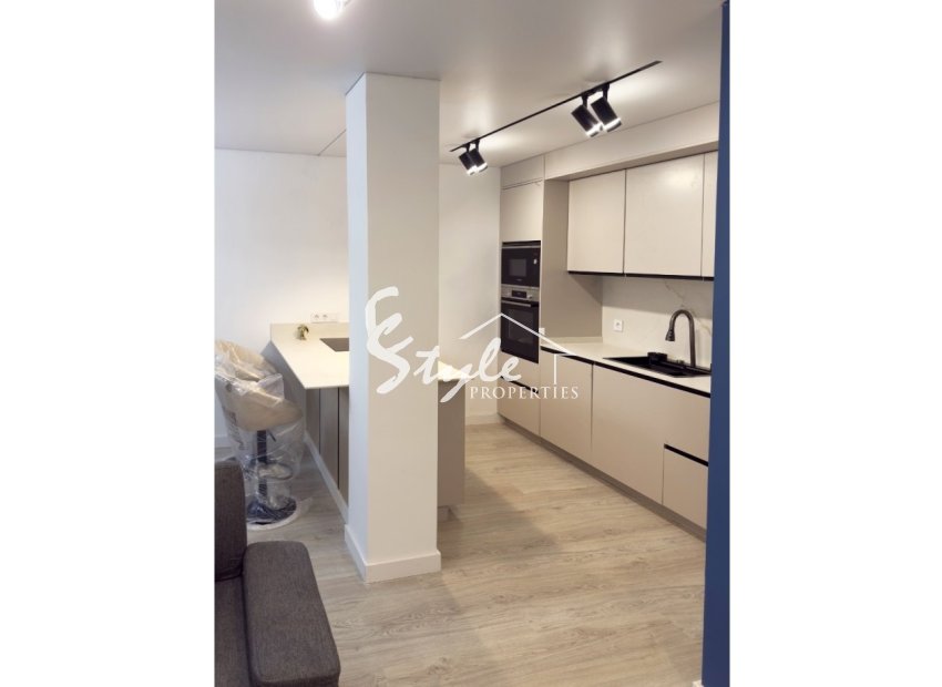 Resale - Apartamento - Torrevieja